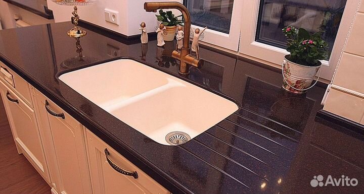 Столешницы для кухни из камня