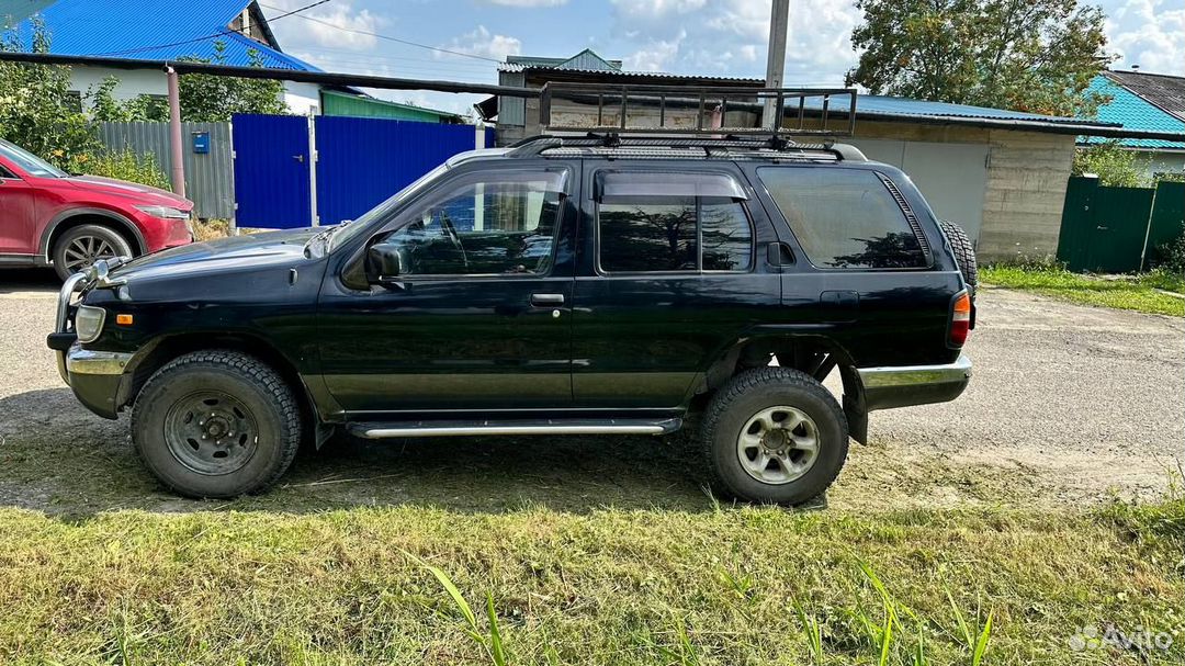 Nissan Terrano 3.2 AT, 1996, 230 км