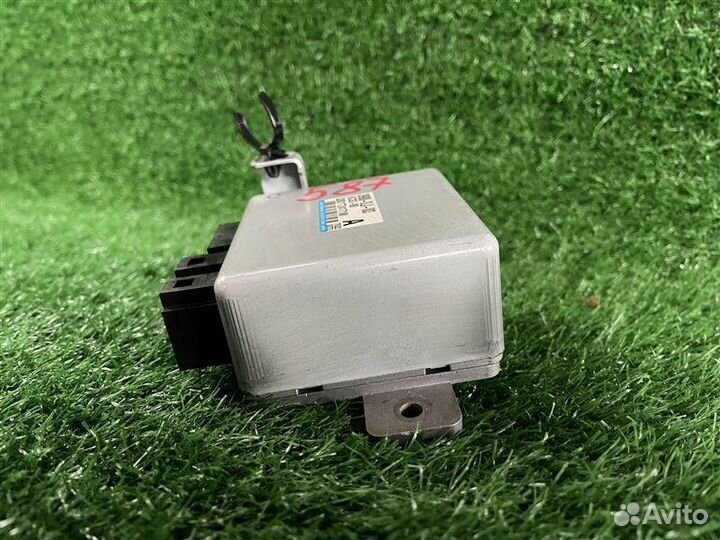 Блок управления рулевой рейкой Honda Airwave GJ1