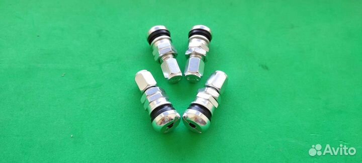 Комплект ниппелей алюминиевых rays серебро (4шт.)