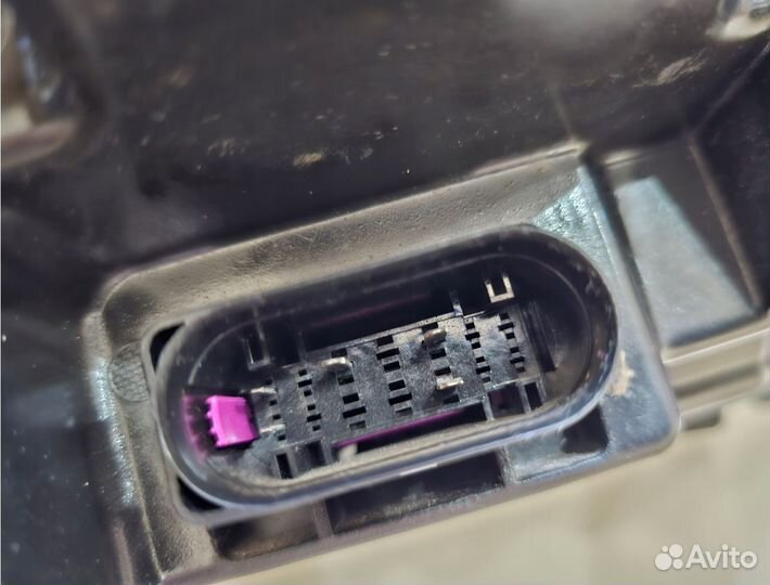 Volvo XC90 II рестайлинг фара левая MID LED