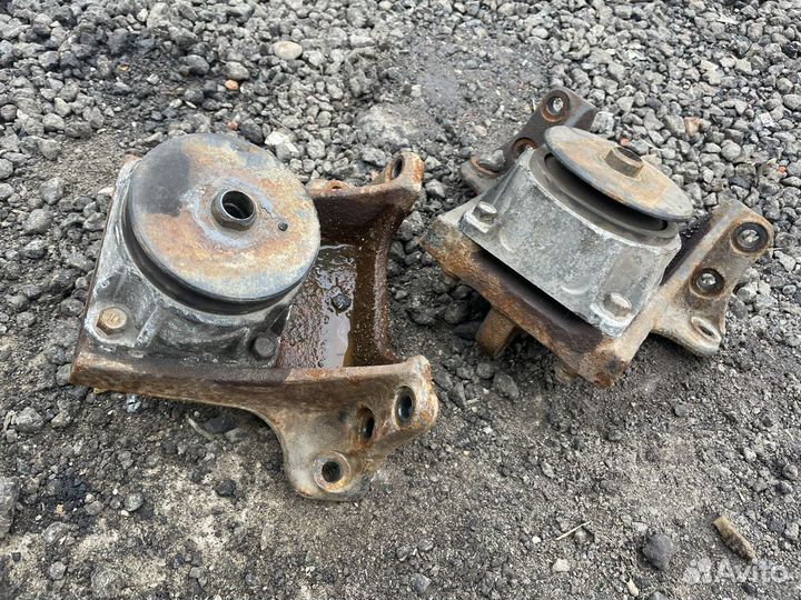 Подушка двигателя hyundai hd 78 d4ga
