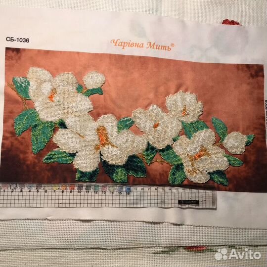 Вышивки крестом и иконы из бисера