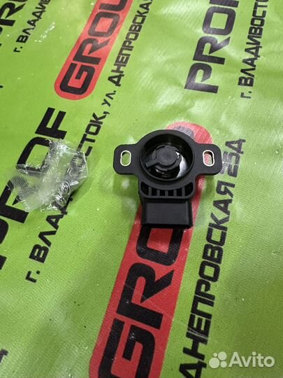 Датчик положения дроссельной заслонки Honda 37971