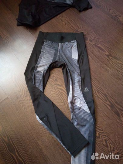 Костюм женский для фитнеса Reebok