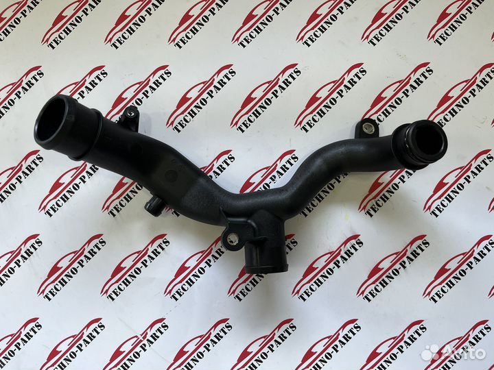 Патрубок охлаждения Range Rover Jaguar