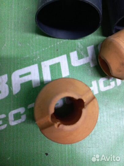 Отбойник амортизатора Audi 80 1992