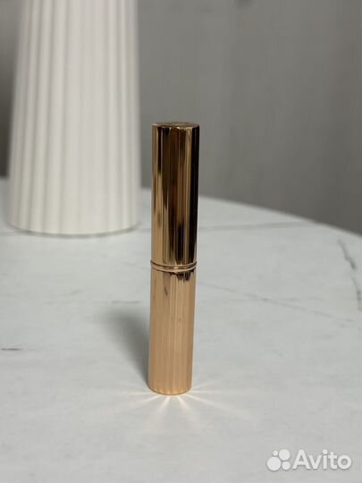 Charlotte tilbury помада walk of no shame