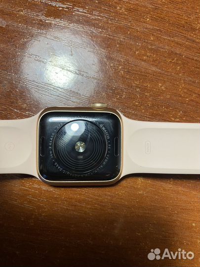 Apple Watch SE