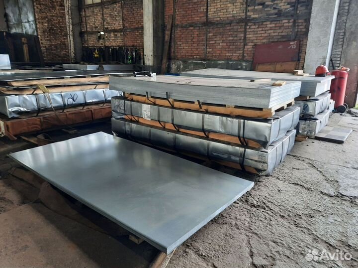 Лист стальной