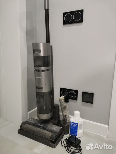 Вертикальный моющий пылесос dreeam h11 max