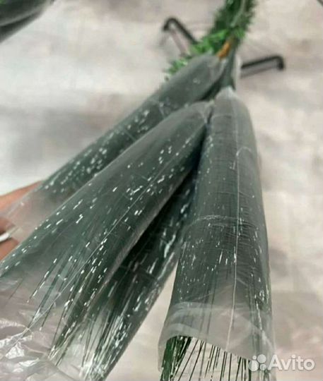 Елка искусственная/Самовывоз