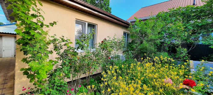 Комната 25 м² в 2-к., 1/1 эт.