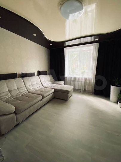 3-к. квартира, 68 м², 1/2 эт.