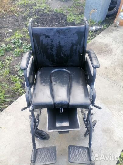 Коляска инвалидная