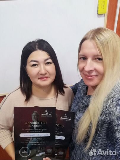 Обучение наращиванию ресниц