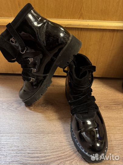 Ботинки женские демисезонные 37 размер