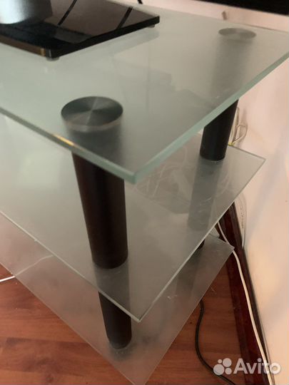 Тумба стекло