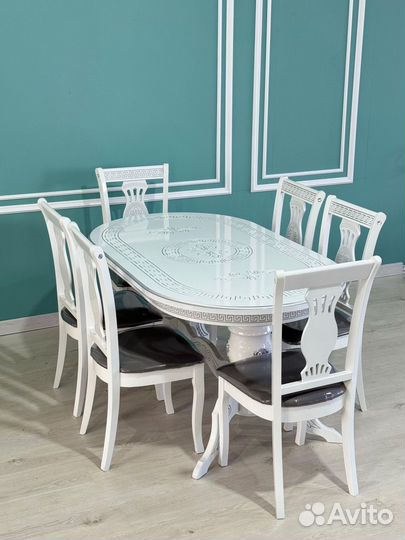 Стол и стулья /лапка/версачи
