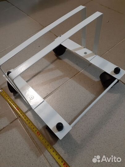 Подставка на колёсах для кварцевого обогревателя