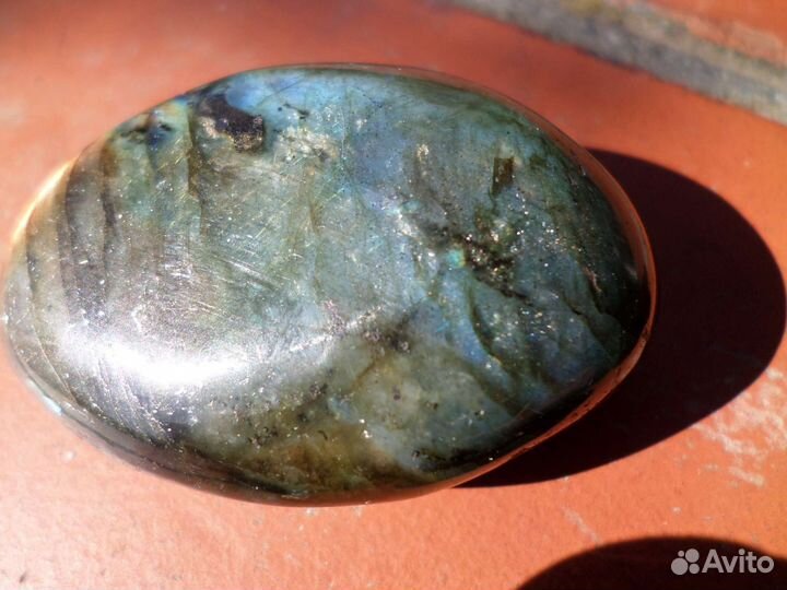 Камень Лабрадорит Мадагаскар