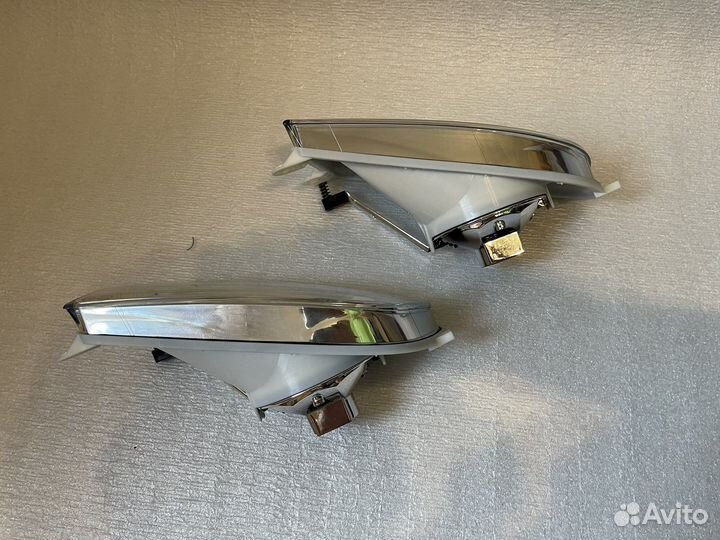 Противотуманка левая Skoda Octavia A5 Новая