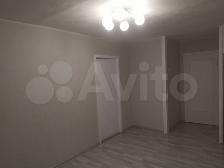 3-к. квартира, 52 м², 5/5 эт.