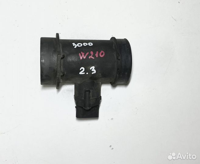 Расходомер воздуха Mercedes W210 2.3