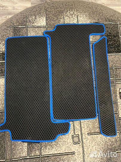 Автоковрики eva на Toyota Noah 80