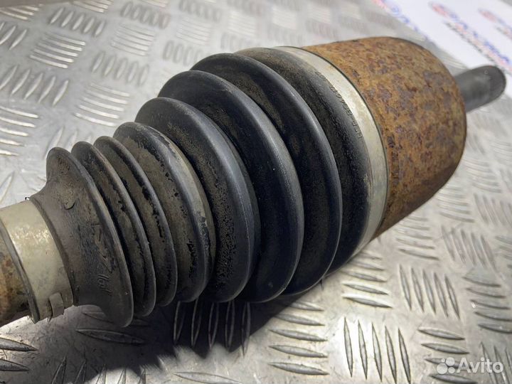 Привод задний левый Land Rover Discovery 3