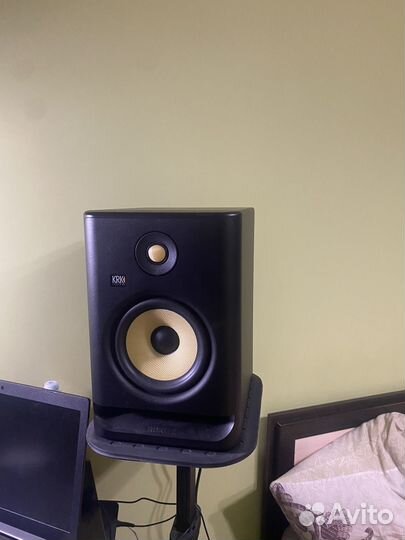 Студийные мониторы KRK Rokit 7G4