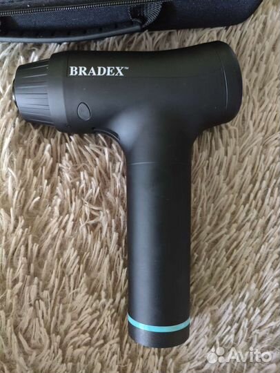 Массажный пистолет