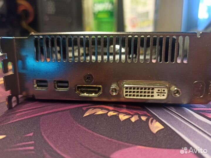 Видеокарта Amd r7 200 s