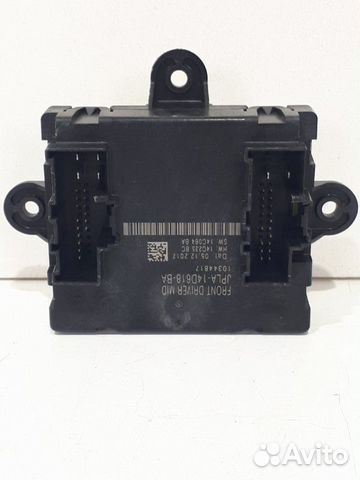 Блок управления дверьми передний правый Land Rover