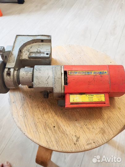 Двигатель универсальный две скорости