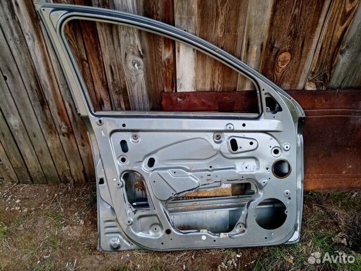 Дверь передняя левая LADA vesta