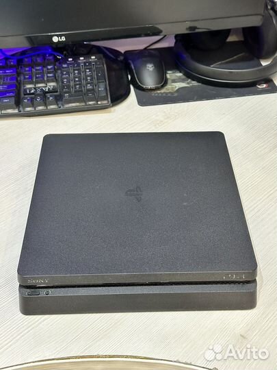 Sony PlayStation PS4 Slim