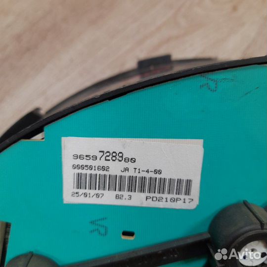 Приборная панель Peugeot 206 1998-2009