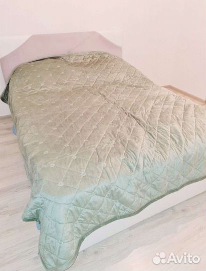 Плед покрывало новое стёганое мягкое