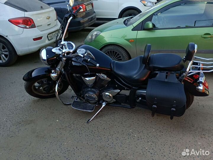 Yamaha XVS1300 midnight star