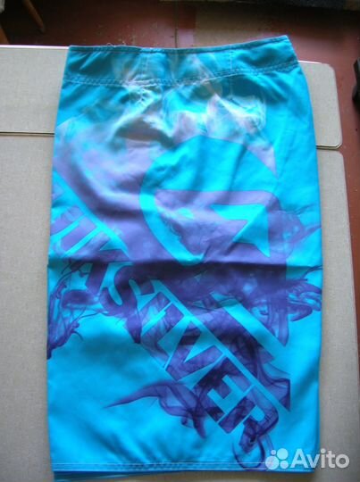 Новые мужские шорты quiksilver