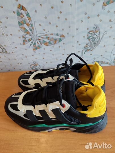 Adidas мужские кроссовки