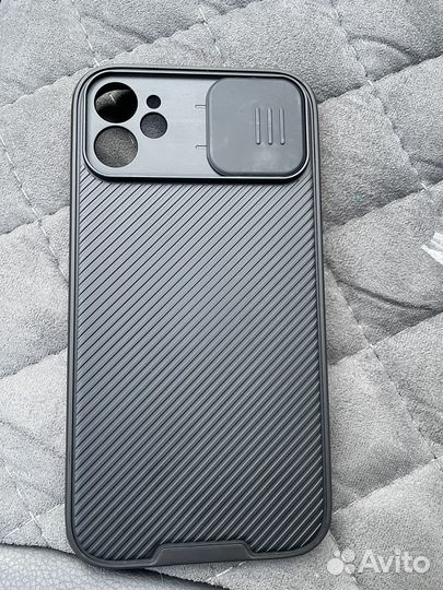 Чехол на iPhone 11