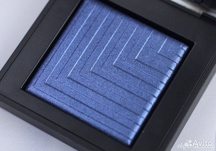 Тени для век Nars