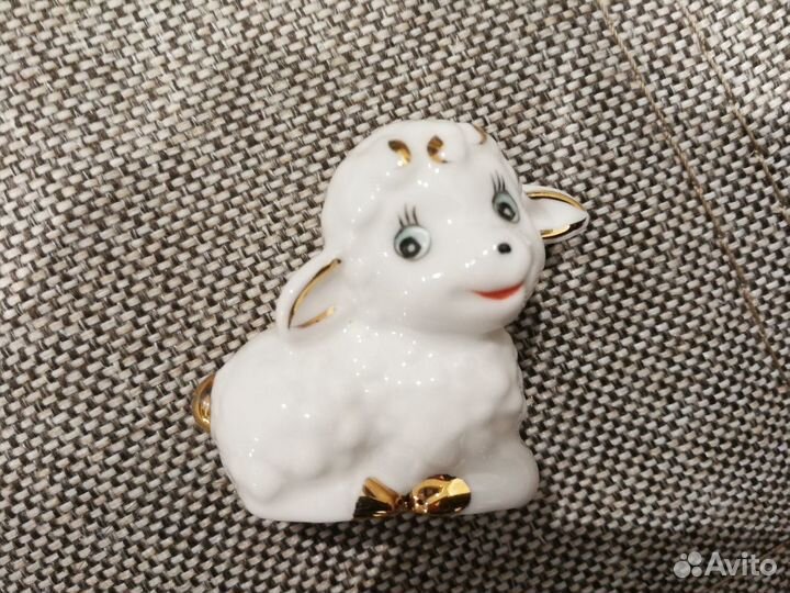 Овечка статуэтка