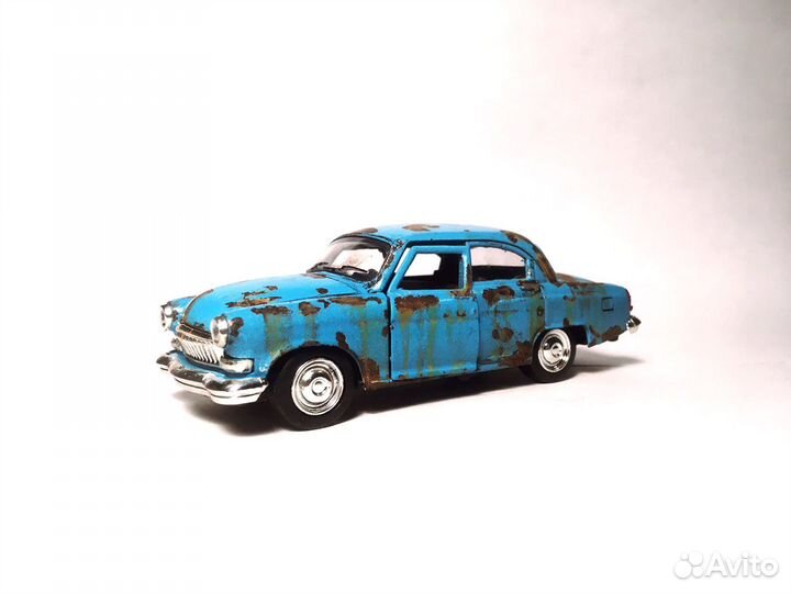 Модель машинка газ-21 волга