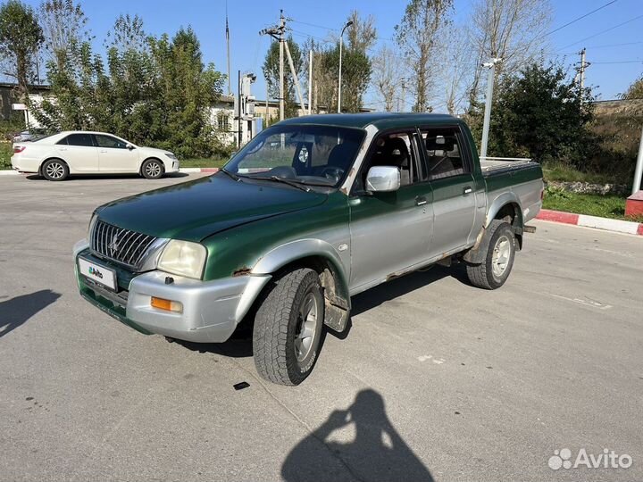 Mitsubishi L200 2.4 МТ, 2001, 314 000 км