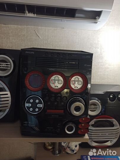 Музыкальный центр philips