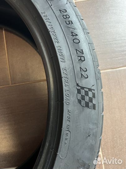 Michelin Pilot Sport 4 S 285/40 R22 и 325/35 R22 114Y