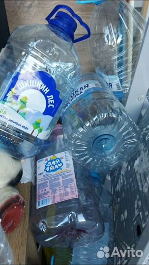 Баклажки 5л пластиковые чистые из под воды